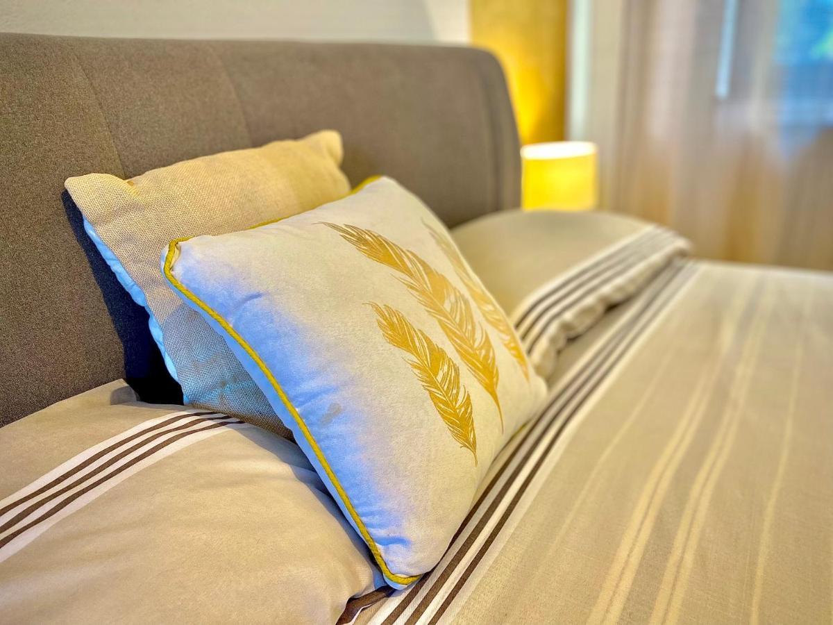 Golden Suite Marta Malpensa Milano-Laghi Busto Arsizio Eksteriør billede